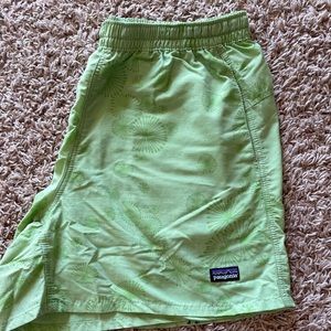 Patagonia baggies womens size M
